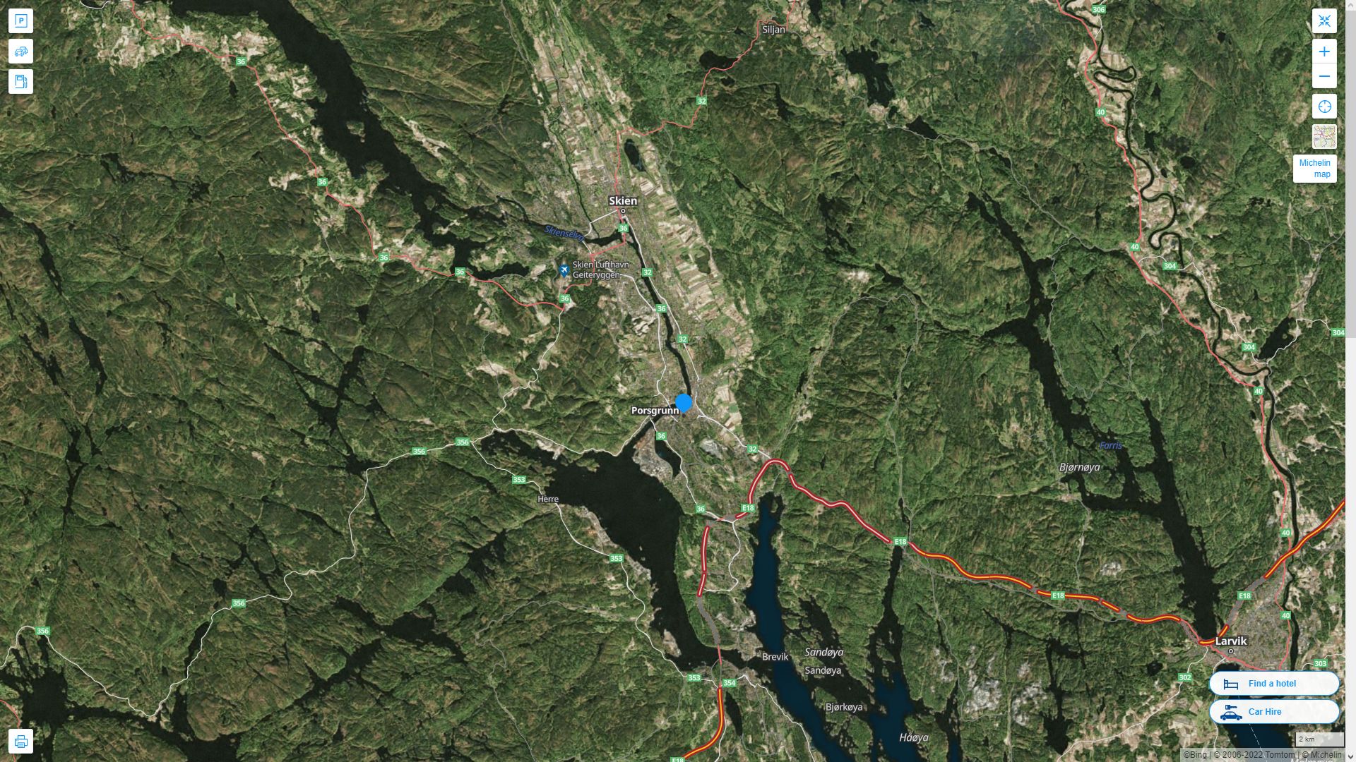 Porsgrunn Norvege Autoroute et carte routiere avec vue satellite